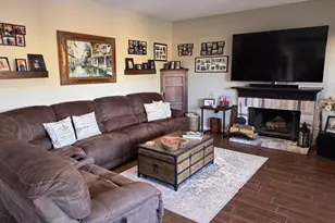 3182 Toulouse Cir, Thousand Oaks, CA 91362 - Photo 12