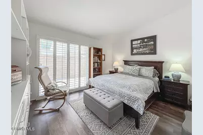 2037 Freesia Avenue, Simi Valley, CA 93063 - Photo 16