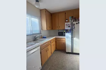 1341 Edgewood Way #23, Oxnard, CA 93030 - Photo 16