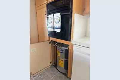 1341 Edgewood Way #23, Oxnard, CA 93030 - Photo 18