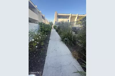 1341 Edgewood Way #23, Oxnard, CA 93030 - Photo 6