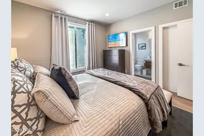 3860 Mountain Shadows Road, Calabasas, CA 91301 - Photo 30