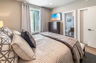 3860 Mountain Shadows Rd, Calabasas, CA 91301 - Photo 30