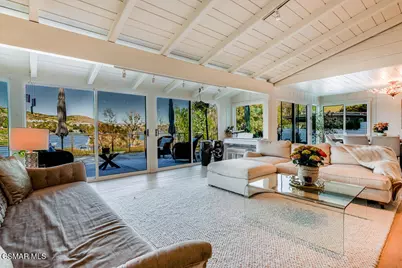 160 Lower Lake Road, Westlake Village, CA 91361 - Photo 10