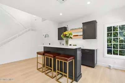 815 Sunstone Street, Westlake Village, CA 91362 - Photo 8