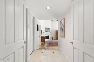 4011 Cresthaven Dr, Westlake Village, CA 91362 - Photo 16