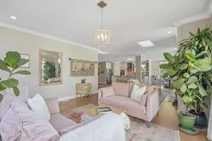 141 Sherwood Dr, Westlake Village, CA 91361 - Photo 2