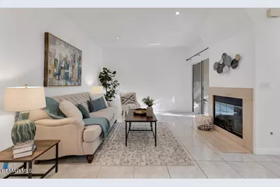 640 Indian Oak Lane #106, Oak Park, CA 91377 - Photo 8