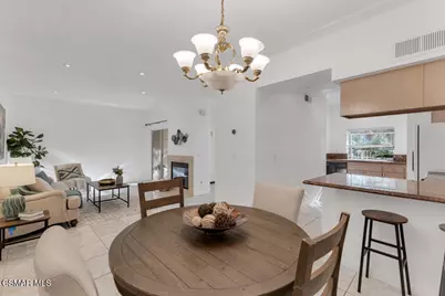 640 Indian Oak Lane #106, Oak Park, CA 91377 - Photo 12