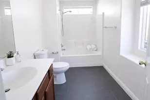 28318 Millbrook Pl, Castaic, CA 91384 - Photo 18