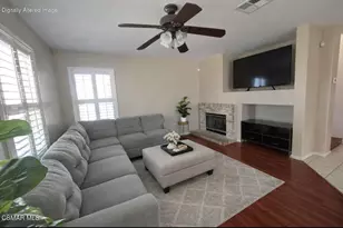 28318 Millbrook Pl, Castaic, CA 91384 - Photo 2