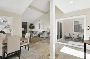 2167 Wimbledon Cir, Westlake Village, CA 91361 - Photo 10