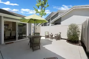 2167 Wimbledon Cir, Westlake Village, CA 91361 - Photo 34