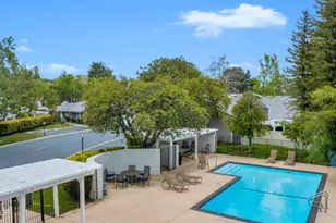 2167 Wimbledon Cir, Westlake Village, CA 91361 - Photo 40