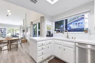 129 Conifer Cir, Oak Park, CA 91377 - Photo 20