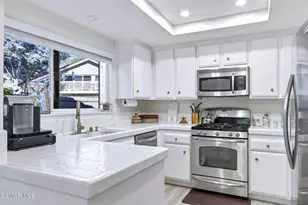 129 Conifer Cir, Oak Park, CA 91377 - Photo 16