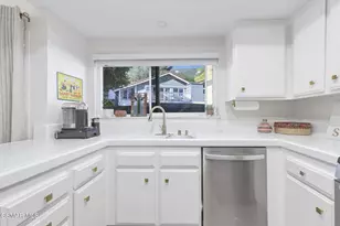 129 Conifer Cir, Oak Park, CA 91377 - Photo 22