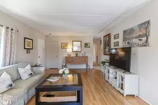 195 Tierra Rejada Road, Simi Valley, CA 93065 - Photo 14