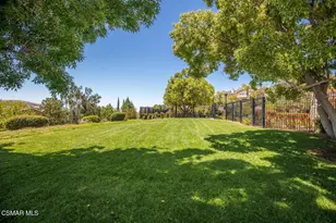 2924 Blazing Star Dr, Thousand Oaks, CA 91362 - Photo 50