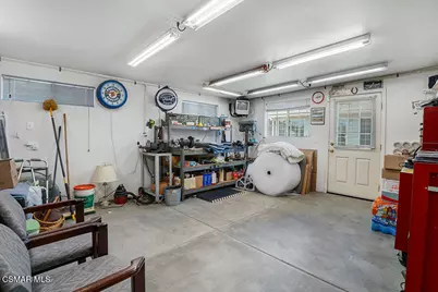 10125 Gloria Avenue, North Hills, CA 91343 - Photo 12