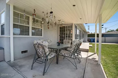 10125 Gloria Avenue, North Hills, CA 91343 - Photo 10