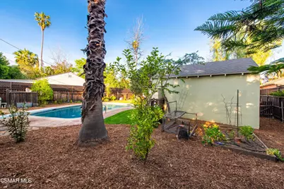 5415 Carpenter Avenue, Valley Village, CA 91607 - Photo 30