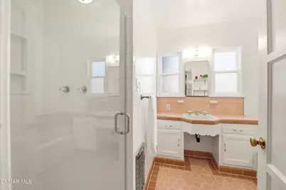 5415 Carpenter Avenue, Valley Village, CA 91607 - Photo 24