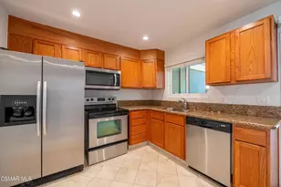 30529 Canwood St, Agoura Hills, CA 91301 - Photo 2