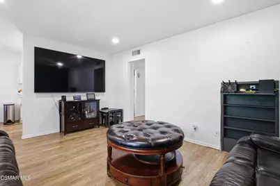 1485 Sequoia Avenue, Simi Valley, CA 93063 - Photo 4