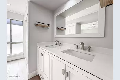 28908 Hollowbrook Avenue, Agoura Hills, CA 91301 - Photo 30