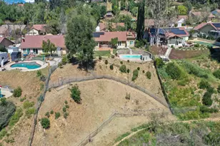 1590 Meander Dr, Simi Valley, CA 93065 - Photo 52