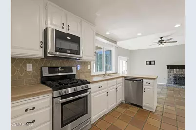 1590 Meander Drive, Simi Valley, CA 93065 - Photo 16