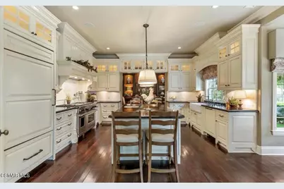 5390 Long Shadow Court, Westlake Village, CA 91362 - Photo 12