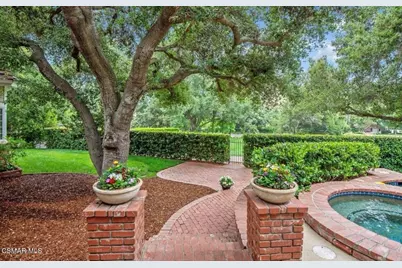 5390 Long Shadow Court, Westlake Village, CA 91362 - Photo 6