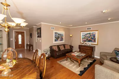 22312 Mobile Street, Woodland Hills, CA 91303 - Photo 4