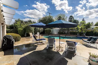 22312 Mobile Street, Woodland Hills, CA 91303 - Photo 4