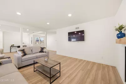 952 Moffatt Circle, Simi Valley, CA 93065 - Photo 14