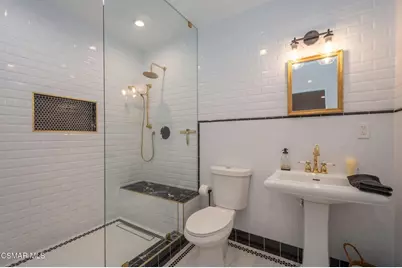975 Loma Vista Place, Santa Paula, CA 93060 - Photo 24