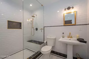 975 Loma Vista Pl, Santa Paula, CA 93060 - Photo 24