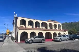 660 N Ventura Ave, Ventura, CA 93001 - Photo 2