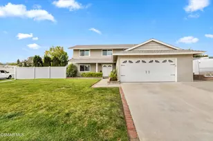 1334 Parkhurst St, Simi Valley, CA 93065 - Photo 2