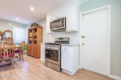 2206 Rosemary Street, Simi Valley, CA 93065 - Photo 6