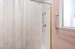 884 Bennett St, Simi Valley, CA 93065 - Photo 14