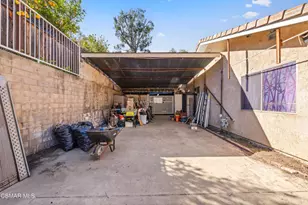 884 Bennett St, Simi Valley, CA 93065 - Photo 24