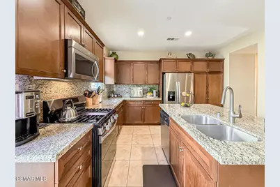 2968 Royal Avenue, Simi Valley, CA 93065 - Photo 12