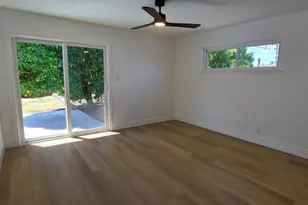 22 Van Dyke St, Thousand Oaks, CA 91360 - Photo 16