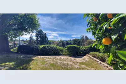 22 Van Dyke Street, Thousand Oaks, CA 91360 - Photo 2