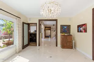 30075 Triunfo Dr, Agoura Hills, CA 91301 - Photo 12