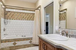 30075 Triunfo Dr, Agoura Hills, CA 91301 - Photo 38