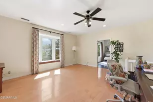 30075 Triunfo Dr, Agoura Hills, CA 91301 - Photo 36